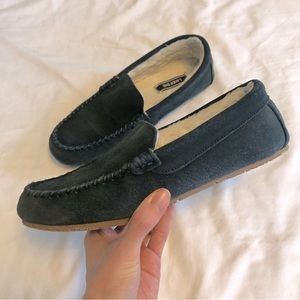 Lands end leather slippers 8